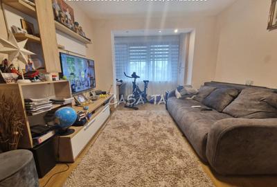 Apartament 3 camere, situat in Targu Jiu, Str Unirii - 5