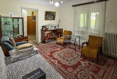 | Apartament cu 2 camere | Str. Cezar | parter | 48.000 Euro | - 3