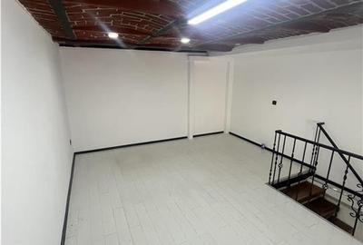 Spațiu comercial, de 20 mp, în Central - 3