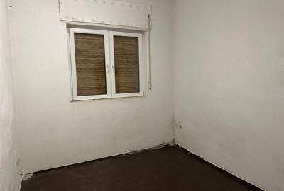 Casă cu 2 camere în 1 Mai - 2