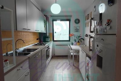 Apartament cu 3 camere semidecomandat, mobilat în Calea Călărașilor - 6