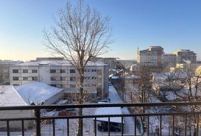 Apartament cu 2 camere decomandat în Cetate - 3