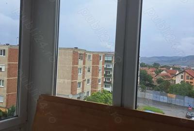 Apartament de vanzare in Sebe? Alba cartier Lucian Blaga 4 camere .2 balcone.pivni?a .pod - 4
