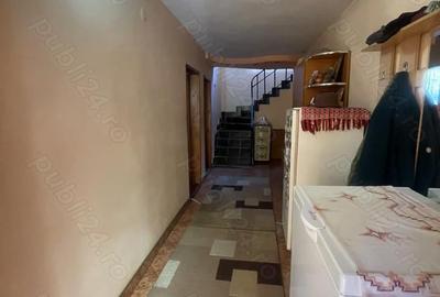 Casă cu 5 camere cu Teren 600 Mp în Bariera Vâlcii - 3