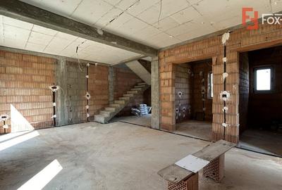 Duplex cu 4 camere cu Canalizare în Sânandrei - 3