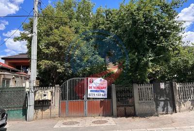 Teren de 371 mp, în 1 Mai - 1