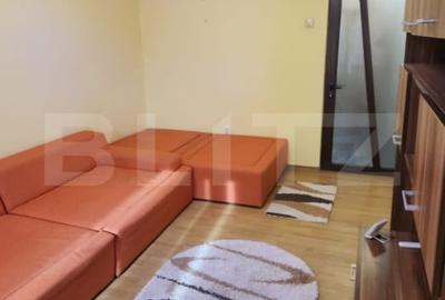 Apartament 2 camere, 50 mp, zona M6 - 8