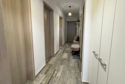 Apartament cu 3 camere decomandat, mobilat în Central - 8