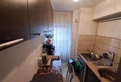 Garsonieră decomandată în Răcădău - 2