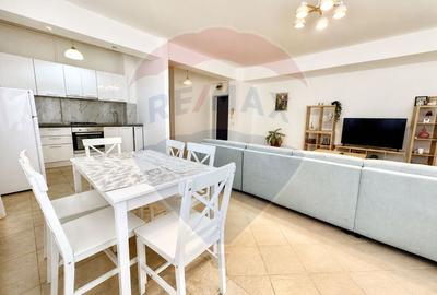Apartament cu 3 camere decomandat, mobilat în Central - 2