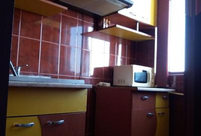 Garsonieră decomandată în Central - 7