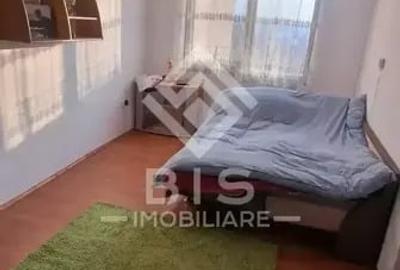 Apartament de vanzare - DECEBAL - 6