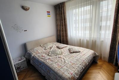 Apartament cu 3 camere decomandat în Gării