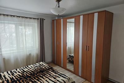 Apartament cu 3 camere decomandat în Exterior Vest - 4