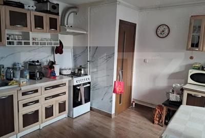 Casă cu 7 camere cu Teren 600 Mp în Sângeorgiu de Mureș - 2