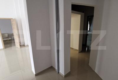 Spatiu comercial 150 mp si 25mp terasa, vad si flux intens, stradal, zona SIF! - 14