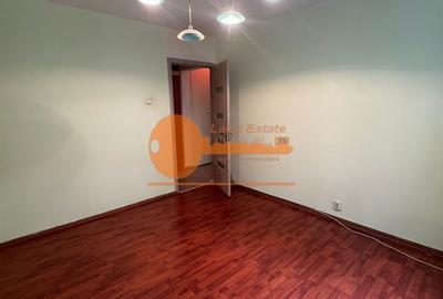 Apartament cu 3 camere în Crângași - 2