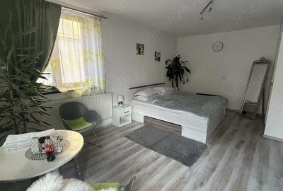 Apartament cu 2 camere decomandat în Central - 3