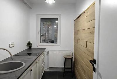 Apartament cu 2 camere decomandat în Ultracentral - 2