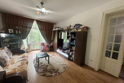 Universitate | Apartament 4 camere | 5 Minute de Metrou