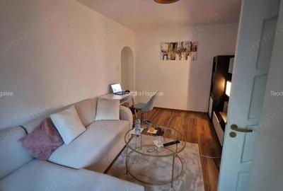 Apartament cu 2 camere semidecomandat în Inel II