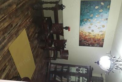 Apartament cu 4 camere decomandat în Găești - 8