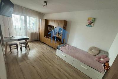 Garsonieră decomandată, mobilată în Iris - 1