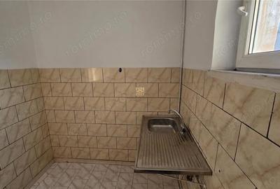 Apartament cu 3 camere în Molid - 13