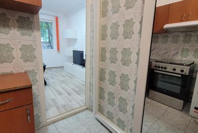 Garsonieră mobilată complet - Piața  CET - Liceul Dimitrie Leonida - 35.000 Euro Garsonieră mobilată complet - Piața  CET - Liceul Dimitrie Leonida - 35.000 Euro - 26