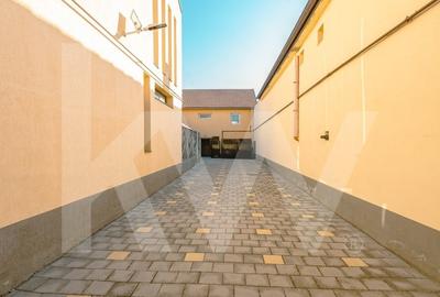 Casa Individuala de Vanzare in Lazaret - 2