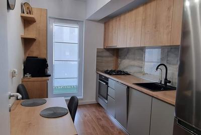 Apartament cu 3 camere decomandat în Titan - 2