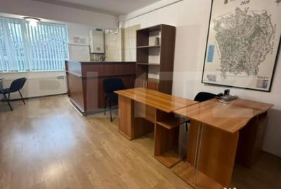 Apartament cu 3 camere decomandat în Universității - 2