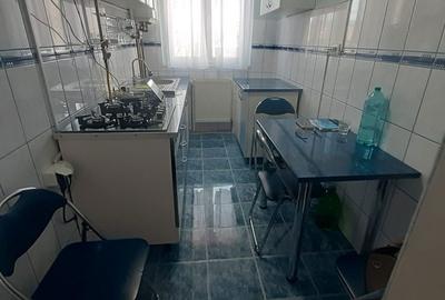 Apartament cu 2 camere decomandat în Central - 3