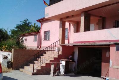 Casă cu Teren 2000 Mp în Capidava - 4