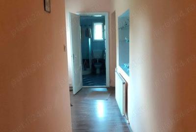 Teren de 1800 mp, în Central - 3