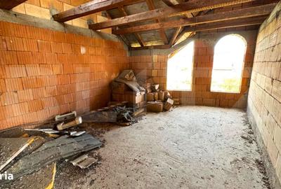 Casă cu 5 camere cu Teren 1900 Mp în Șieu - 5