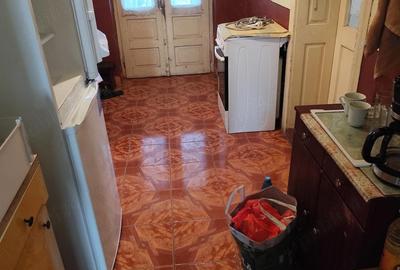 Casă cu Teren 963 Mp în Băi - 2