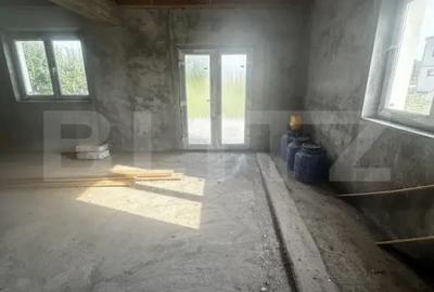 Casă cu 4 camere cu Teren 865 Mp în Păulești - 6