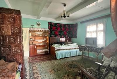 Casa individuala, 800 mp teren, Siret - 2