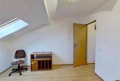Tur 3D! Apartament trei camere, pe doua niveluri, Garii, Brasov - 3