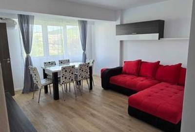 Apartament cu 3 camere decomandat în Florești - 2