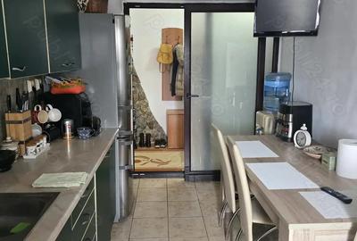 Apartament cu 4 camere decomandat în Ștefan cel Mare - 2