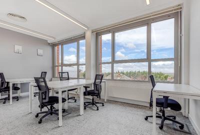 Spa?iu de birou privat pentru 5 persoane in Regus City Centre - 1