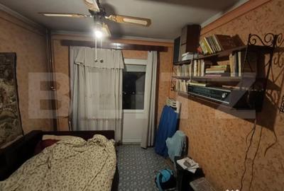 Apartament cu 3 camere semidecomandat în Nufărul - 2