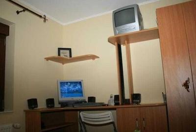 Apartament cu 3 camere decomandat în Tomis III - 4