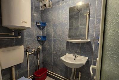Apartament cu 3 camere semidecomandat în Neptun - 10