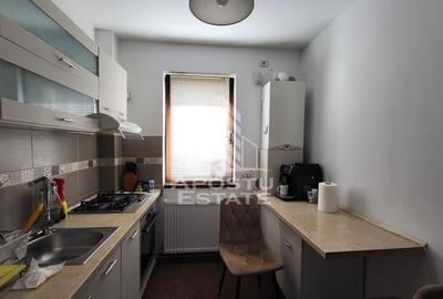 Apartament decomandat,2 camere,parter,Giroc-Central - 11