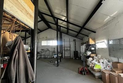 Spațiu comercial, de 672 mp, în Poiana - 5