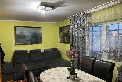 Apartament cu 3 camere decomandat, mobilat în Ștefan cel Mare - 1