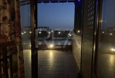 Apartament cu 8 camere, mobilat în Central